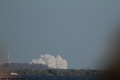 STS-133_Discovery_Launch_13.jpg STS-133_Discovery_Launch_13.jpg