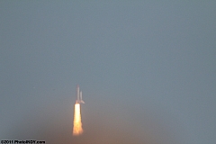 STS-133_Discovery_Launch_32.jpg STS-133_Discovery_Launch_32.jpg