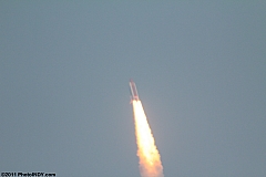 STS-133_Discovery_Launch_59.jpg STS-133_Discovery_Launch_59.jpg